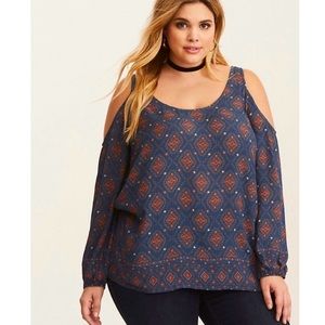 TORRID Gauze Geo Print Boho Could Shoulder Blouse Size 2X Plus Size